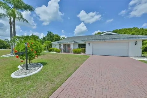 1819 New Bedford Drive Sun City Center FL 33573