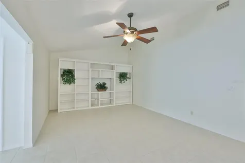 1819 New Bedford Drive Sun City Center FL 33573