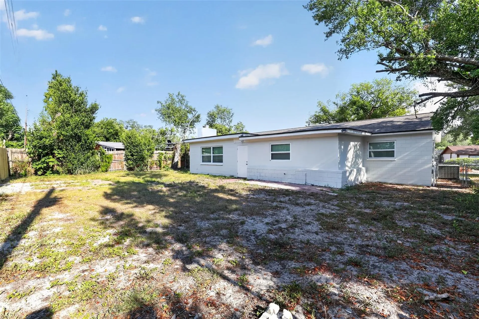 1904 E 115th Avenue Tampa FL 33612