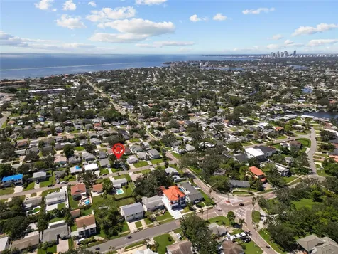 1826 Nevada Avenue NE St Petersburg FL 33703