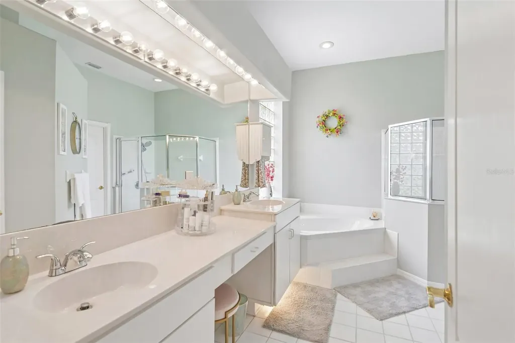 1603 Brooksbend Drive Wesley Chapel FL 33543
