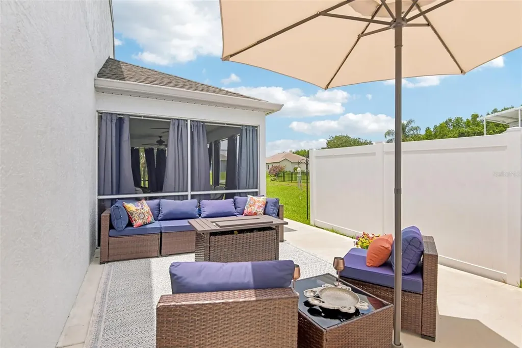 1603 Brooksbend Drive Wesley Chapel FL 33543