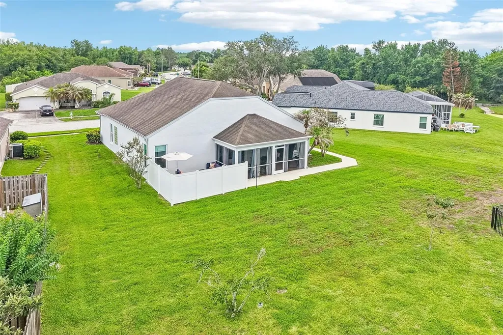 1603 Brooksbend Drive Wesley Chapel FL 33543