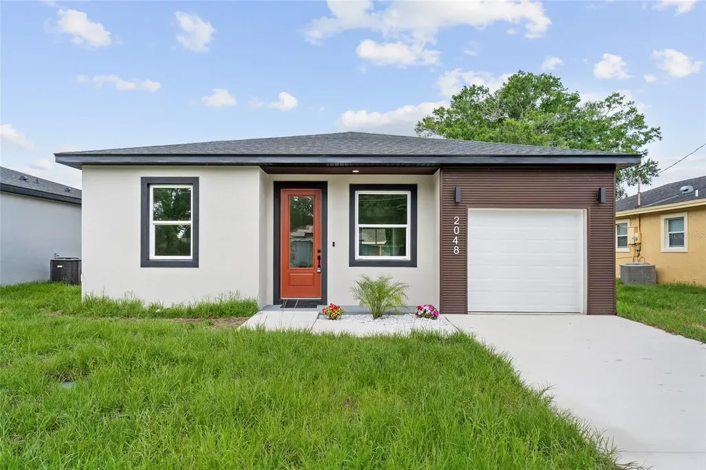 2048 Dixie Avenue Sanford FL 32771