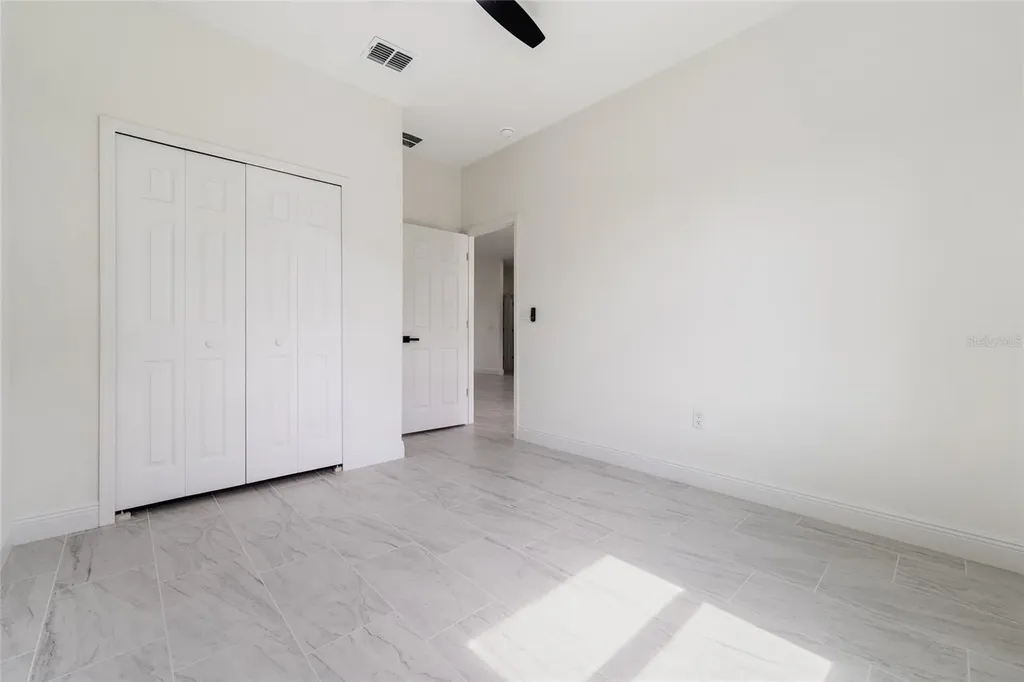 2048 Dixie Avenue Sanford FL 32771