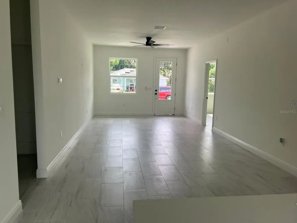 2048 Dixie Avenue Sanford FL 32771