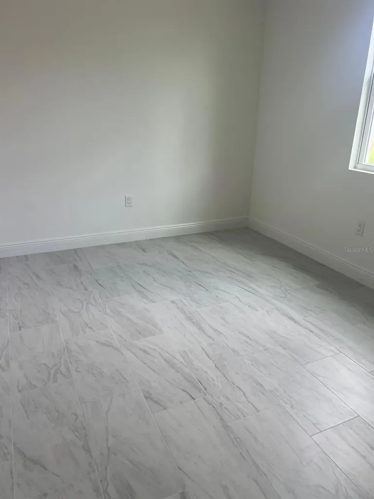 2048 Dixie Avenue Sanford FL 32771