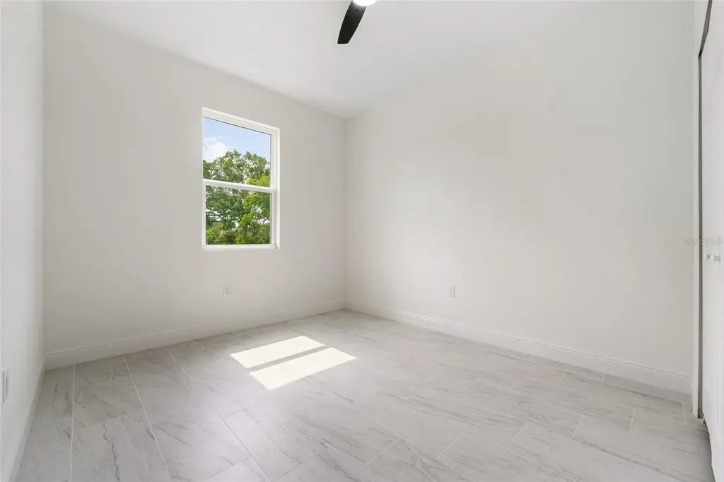 2048 Dixie Avenue Sanford FL 32771