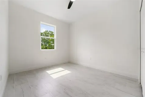 2048 Dixie Avenue Sanford FL 32771