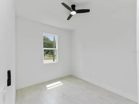 2048 Dixie Avenue Sanford FL 32771