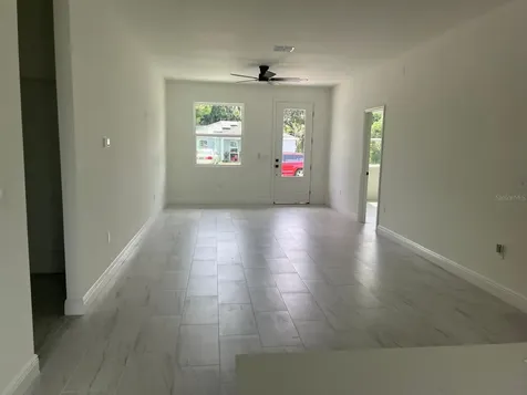 2048 Dixie Avenue Sanford FL 32771