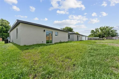 2048 Dixie Avenue Sanford FL 32771