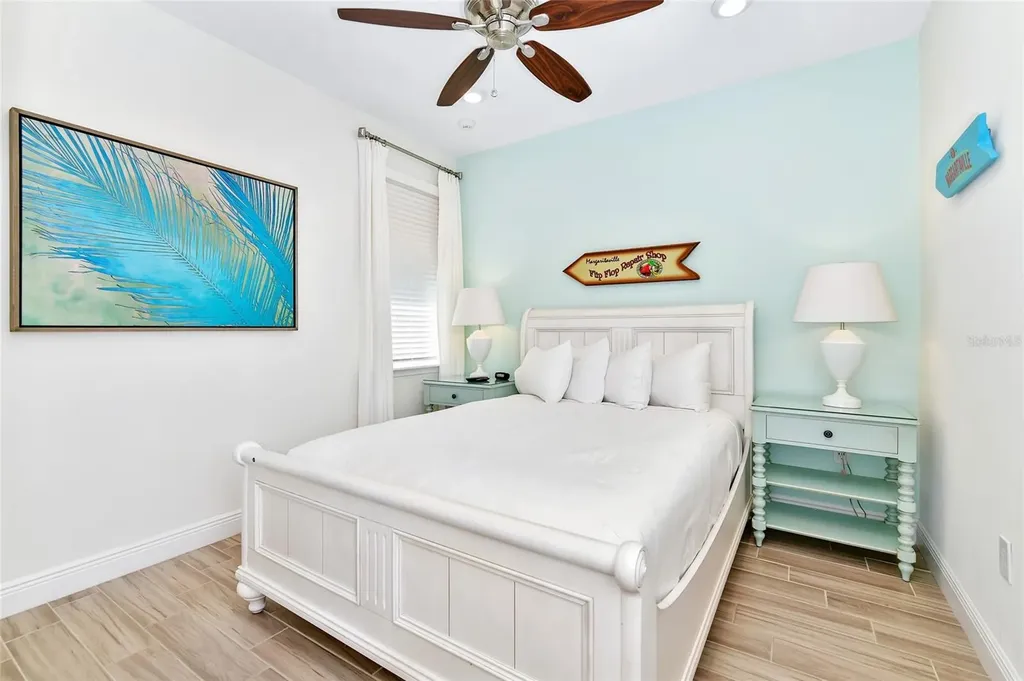 8024 Flip Flop Way Kissimmee FL 34747