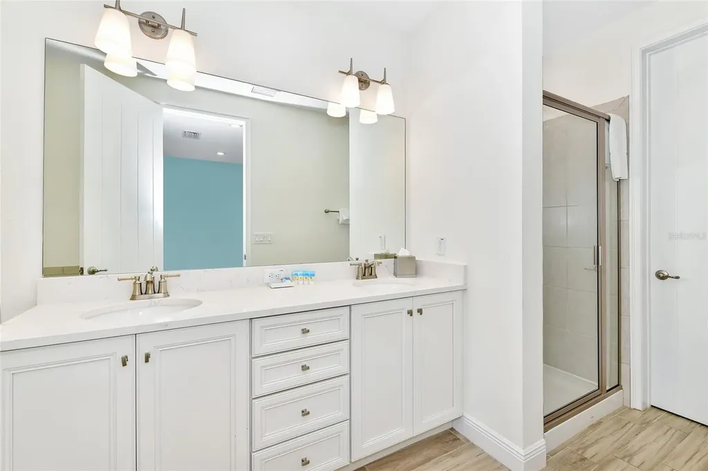 8024 Flip Flop Way Kissimmee FL 34747