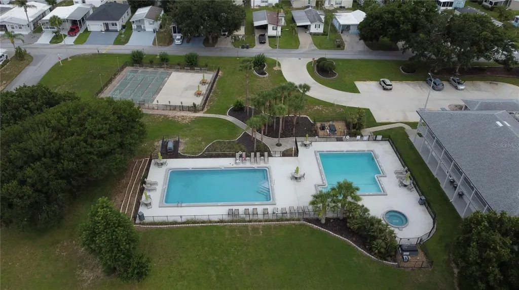 50989 Highway 27 Davenport FL 33897
