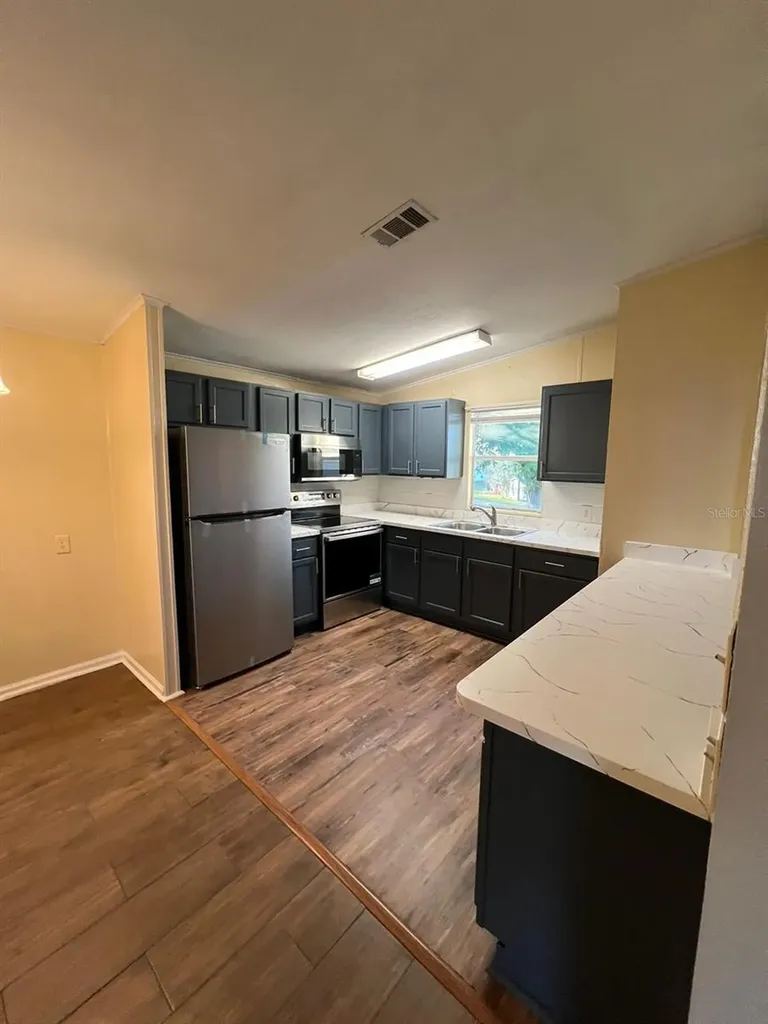 50989 Highway 27 Davenport FL 33897