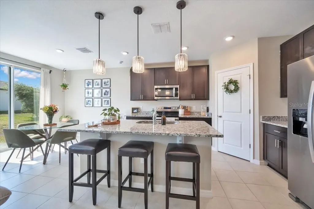 1006 Oak Valley Drive Auburndale FL 33823