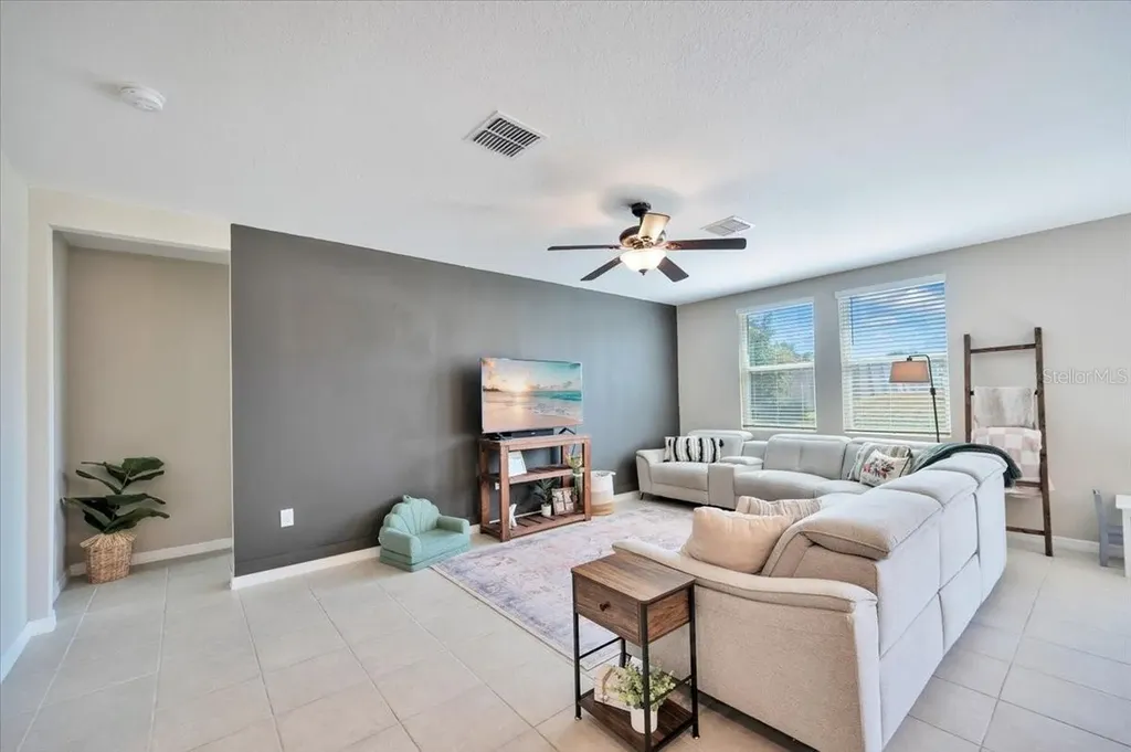 1006 Oak Valley Drive Auburndale FL 33823