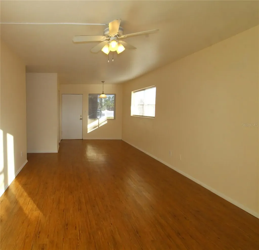 3001 Bee Ridge Road Sarasota FL 34239