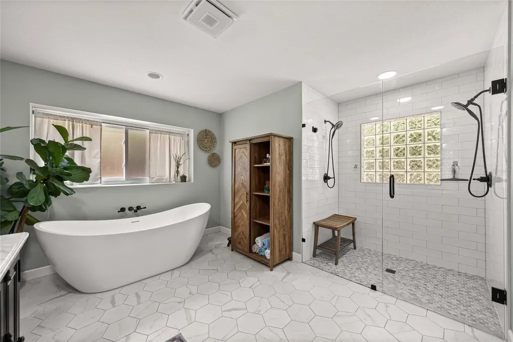 2301 E Mary Lue Street Inverness FL 34453