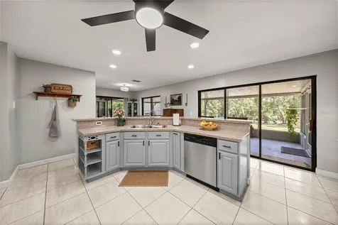 2301 E Mary Lue Street Inverness FL 34453
