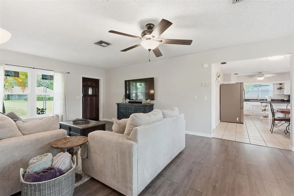 2140 NE Coachman Road Clearwater FL 33765