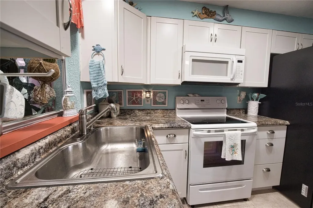 457 W Tarpon Boulevard NW Port Charlotte FL 33952