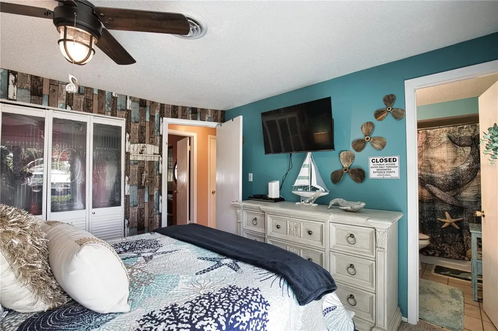 457 W Tarpon Boulevard NW Port Charlotte FL 33952