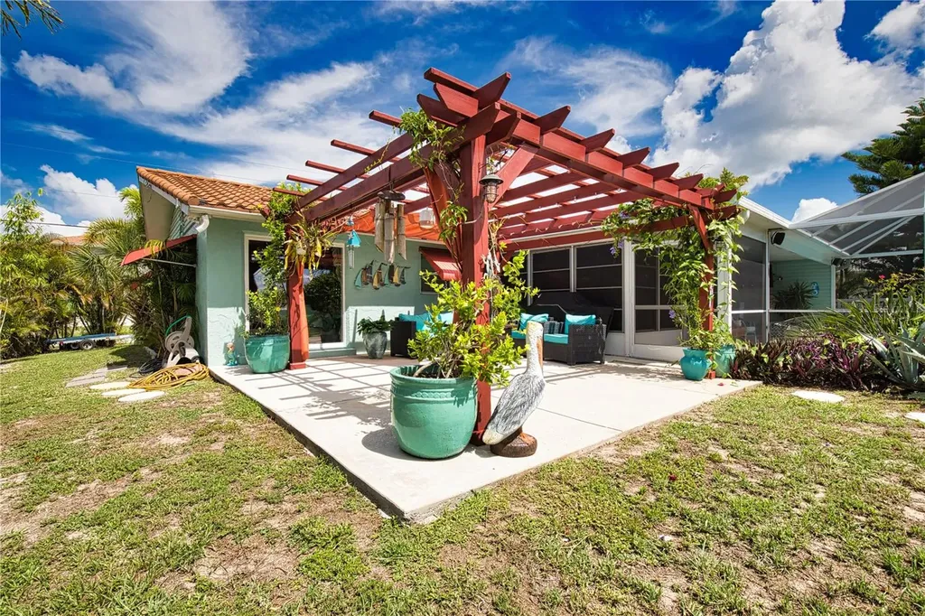 457 W Tarpon Boulevard NW Port Charlotte FL 33952