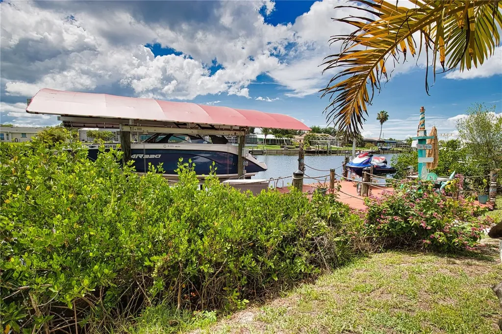 457 W Tarpon Boulevard NW Port Charlotte FL 33952
