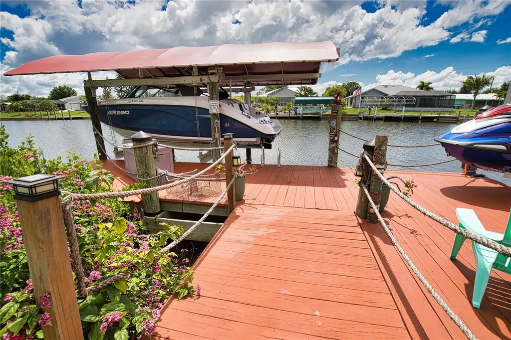 457 W Tarpon Boulevard NW Port Charlotte FL 33952