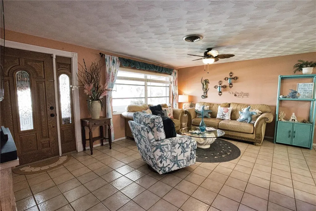 457 W Tarpon Boulevard NW Port Charlotte FL 33952