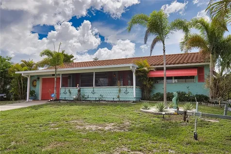 457 W Tarpon Boulevard NW Port Charlotte FL 33952