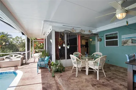 457 W Tarpon Boulevard NW Port Charlotte FL 33952