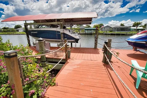 457 W Tarpon Boulevard NW Port Charlotte FL 33952