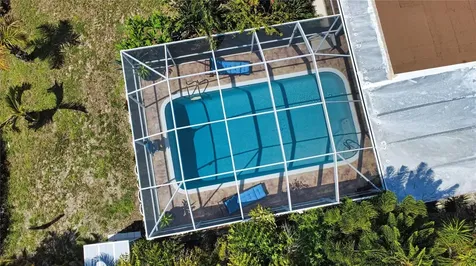 457 W Tarpon Boulevard NW Port Charlotte FL 33952
