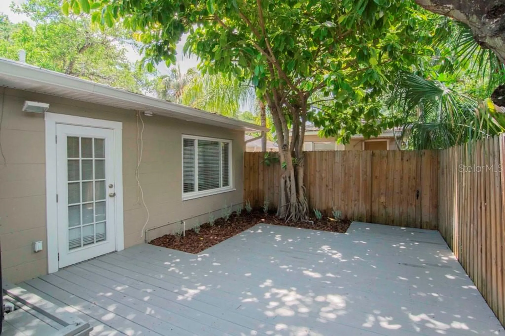 411 S Albany Avenue Tampa FL 33606