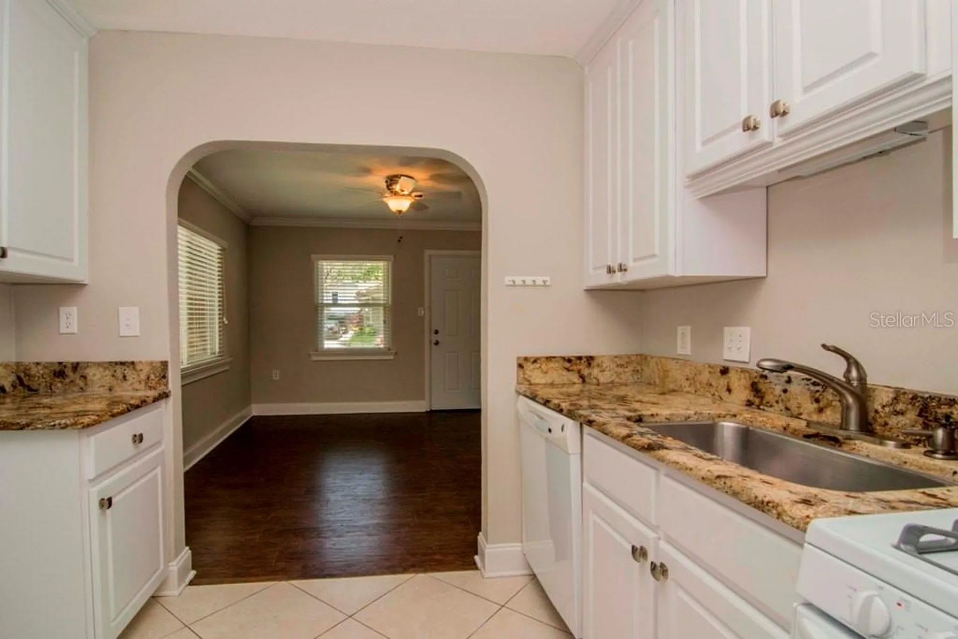 411 S Albany Avenue Tampa FL 33606