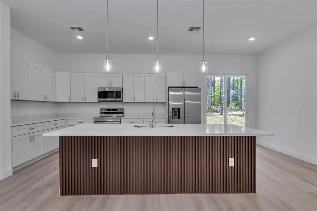7565 N Santos Drive Citrus Springs FL 34434