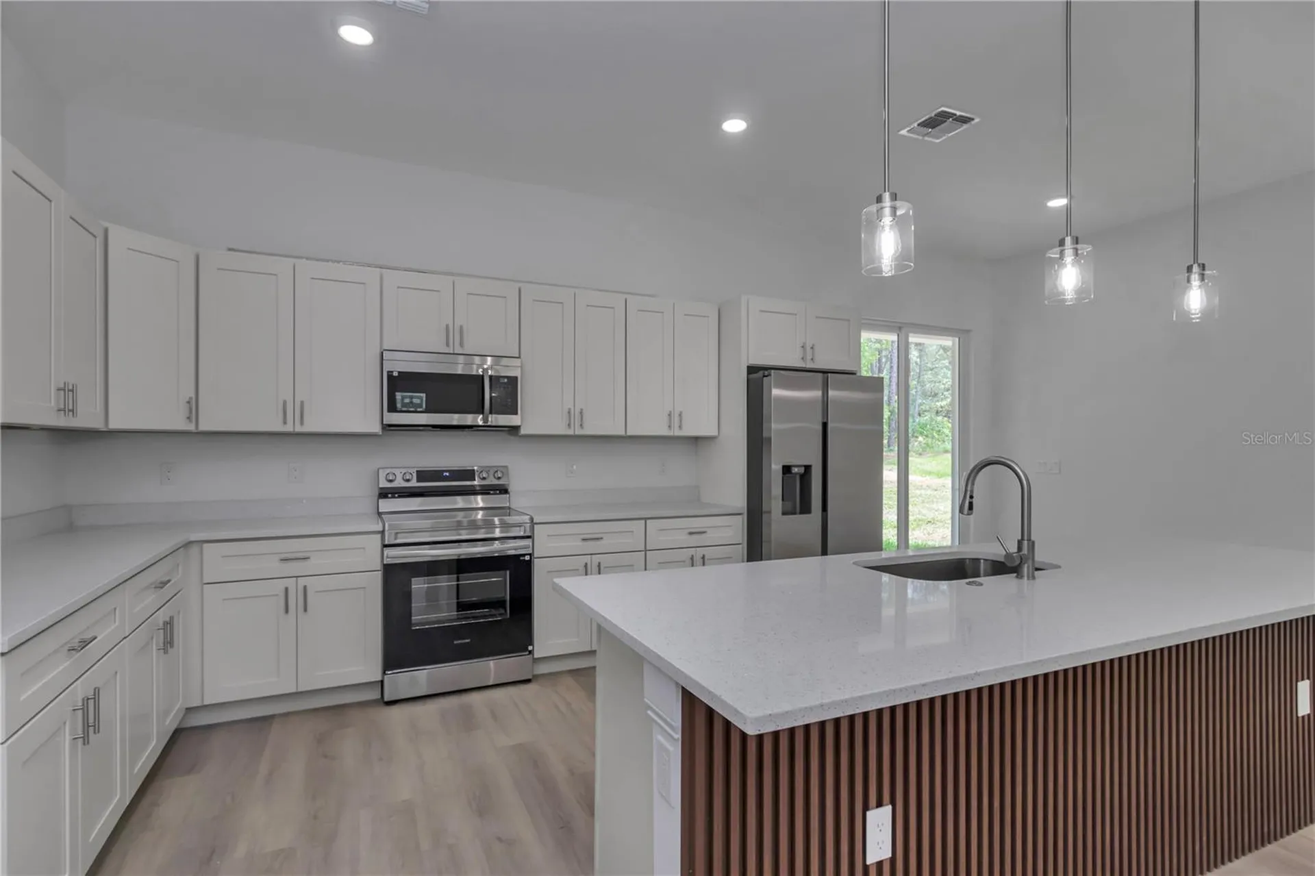 7565 N Santos Drive Citrus Springs FL 34434