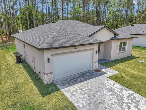 7565 N Santos Drive Citrus Springs FL 34434