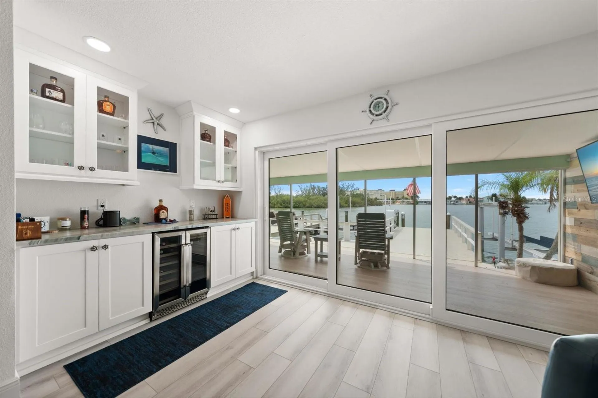 580 Boca Ciega Point Boulevard S St Petersburg FL 33708