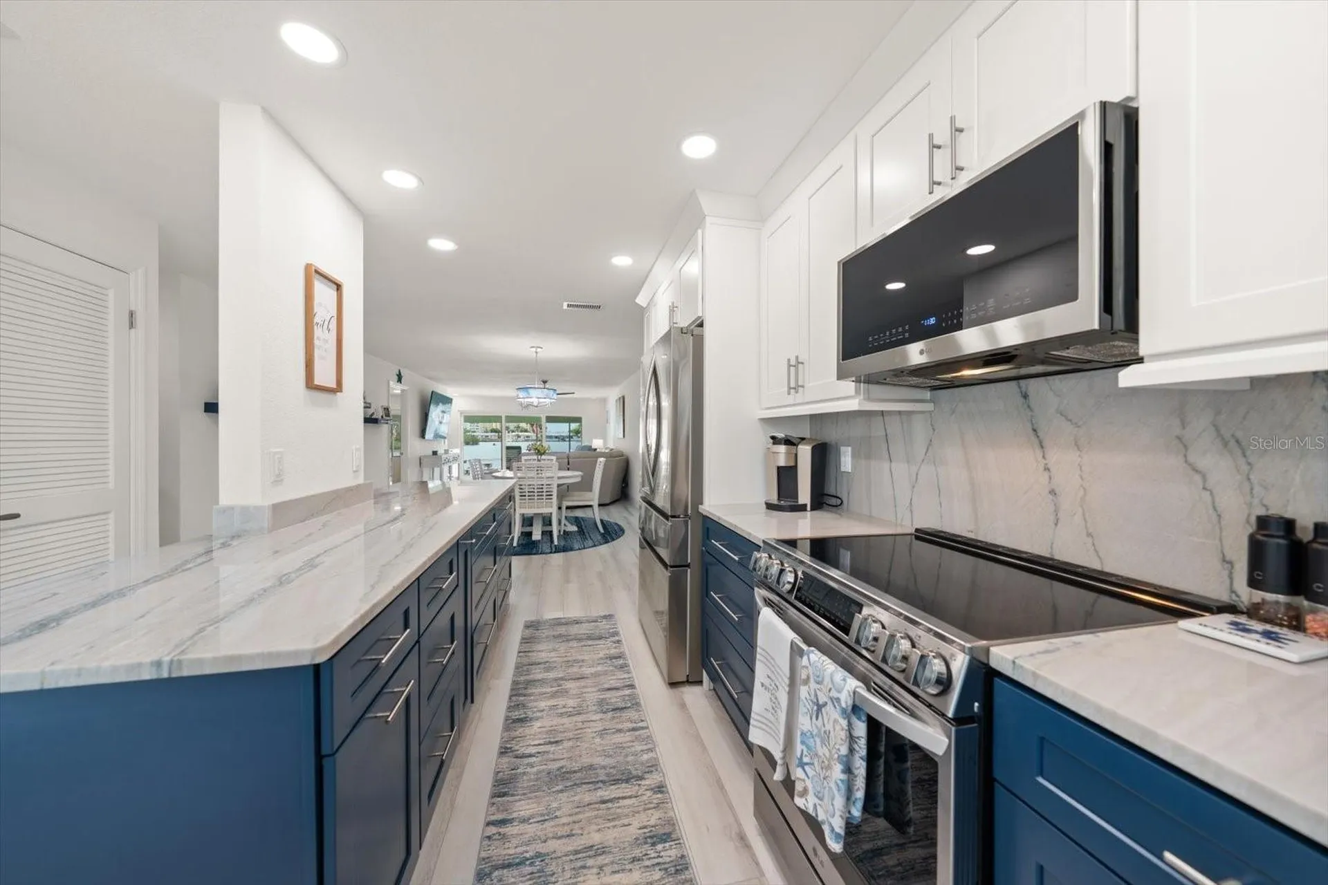 580 Boca Ciega Point Boulevard S St Petersburg FL 33708