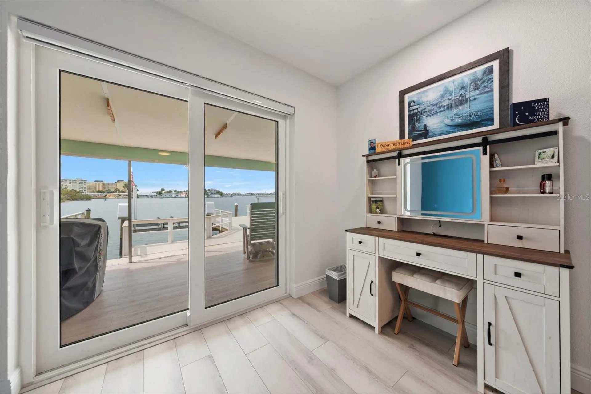 580 Boca Ciega Point Boulevard S St Petersburg FL 33708