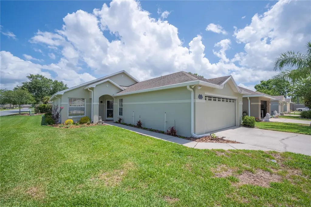 2152 Stoney Pointe Drive Lakeland FL 33813