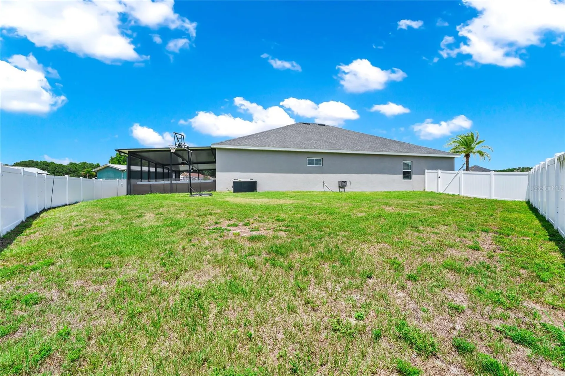 1061 Sandpiper Loop Winter Haven FL 33881