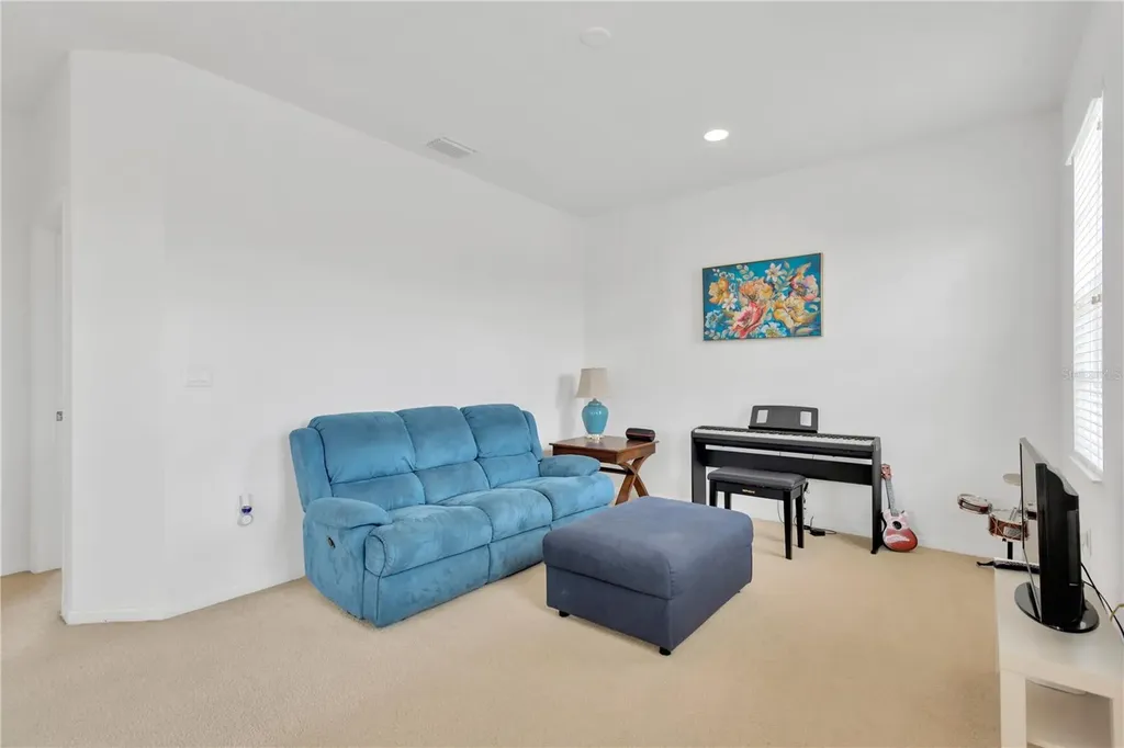 8307 Manor Club Circle Tampa FL 33647
