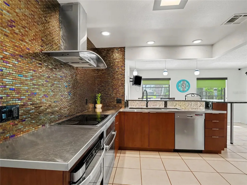 2320 Lake Shore Drive Nokomis FL 34275
