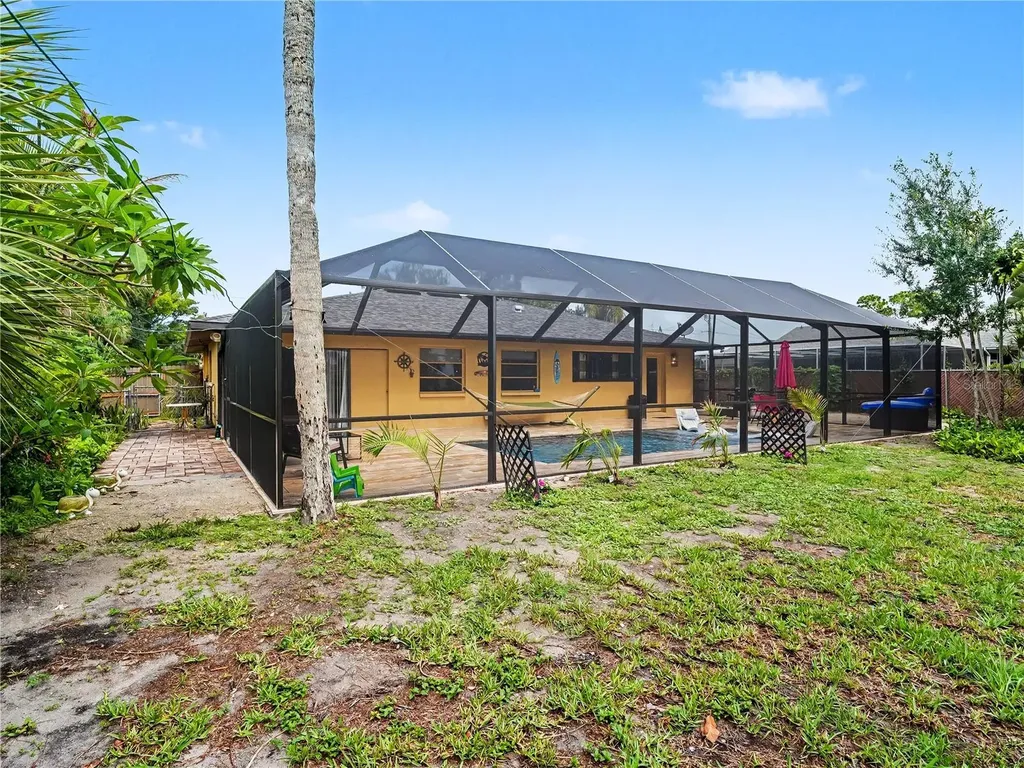 2320 Lake Shore Drive Nokomis FL 34275