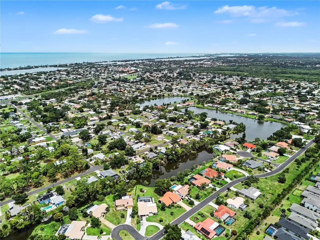 2320 Lake Shore Drive Nokomis FL 34275